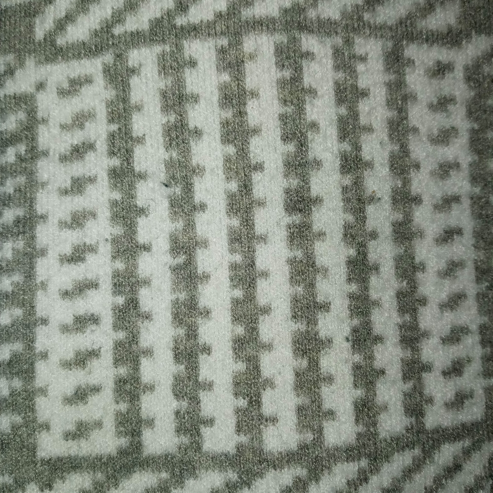 Max Studio Sweater - image 4